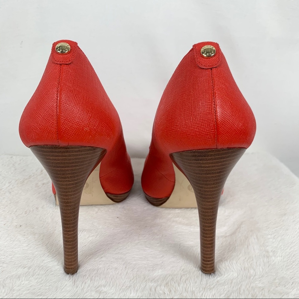 👠MICHAEL Michael Kors Davis Red Textured Pumps 10 - Picture 7 of 13